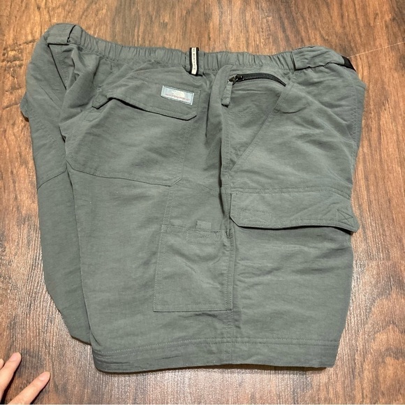 The North Face Short/Court Convertible Utility Pants  plenty of pockets XXL GuC - Picture 4 of 16